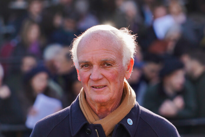 Alfonso-Bustillo-paso-por-la-manga