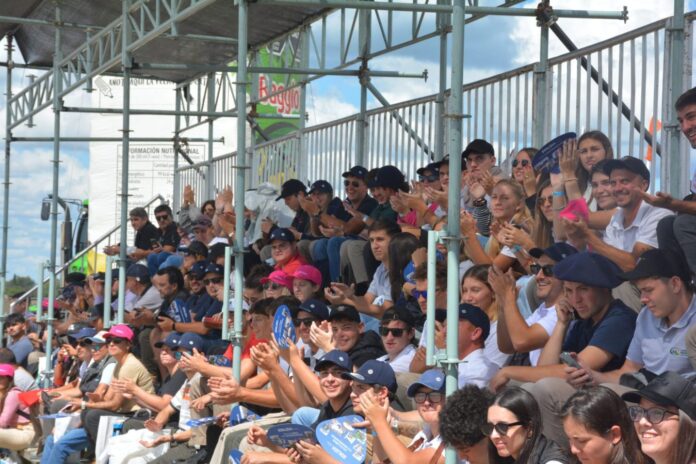 expoagro-26-jovenes-2048x1366